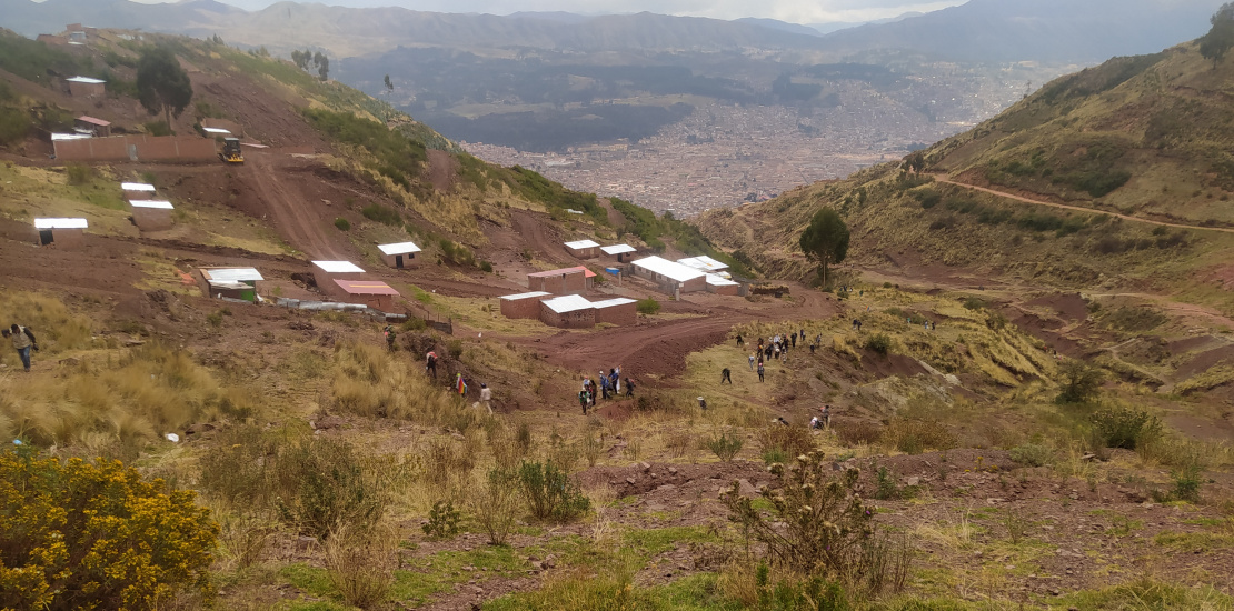 Crecimiento urbano dentro del camino Qhapaq Ñan 