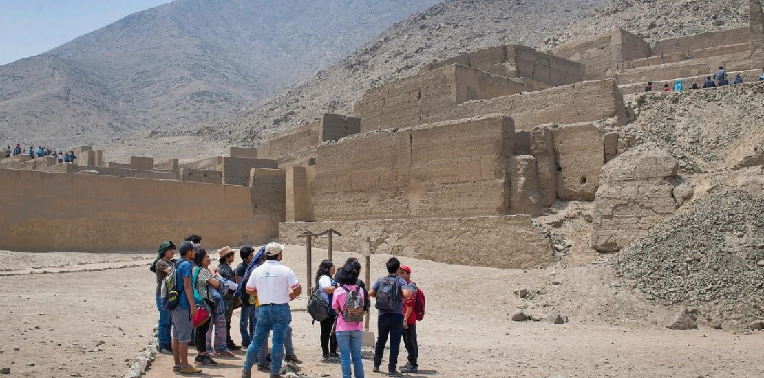 Recorrido en el sitio con los vecinos